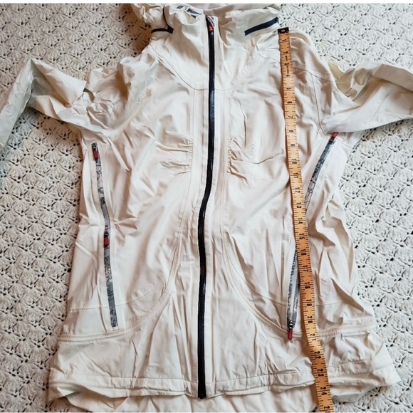 Lululemon Athletica Full Zip Hooded Rain Jacket - Picture 8 of 8